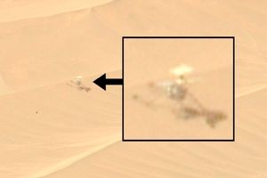 تصویری از مریخ نورد آسیب دیده «نبوغ» که تنها روی تپه شنی مریخ، ساکن شده است

