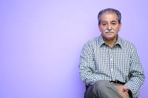 سفر در زمان؛ «اسماعیل شنگله و لاله پورغدیری» در مراسم عقدشان؛ سال 57 