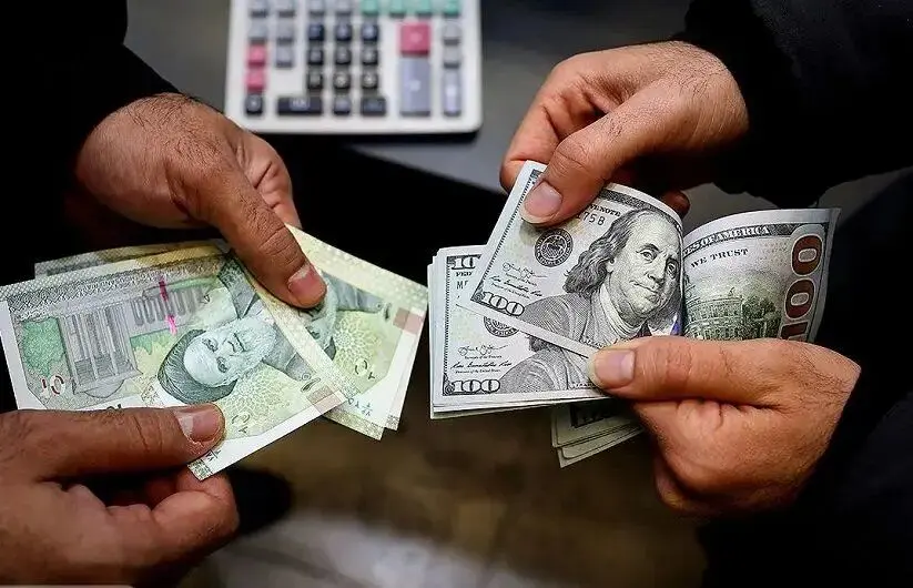 حقوق و درآمد یا احترام؛ اولویت کارمندان کدام است؟