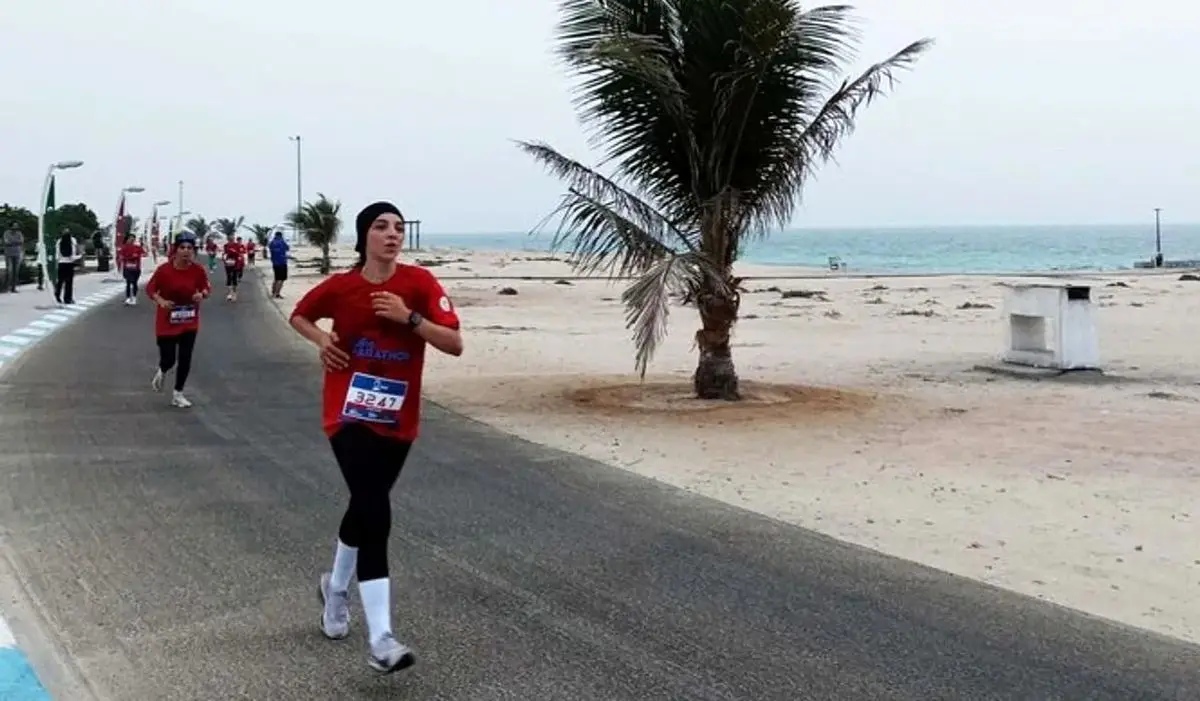 جلوه‌هایی از ماراتن دو و میدانی کیش که پشت دعواهای منفعت‌طلبانه گم شد/ ویدئو