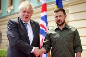 نخست‌ وزیر مستعفی انگلیس: هر کاری بتوانم برای اوکراین انجام می‌دهم