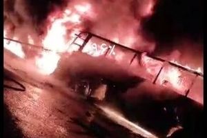 آتش گرفتن اتوبوس در دالکی بوشهر خسارت جانی نداشت/ ویدئو