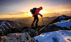 نجات جان مرد ۷۰ ساله از مرگ حتمی در ارتفاعات کوه‌های گردوی اراک