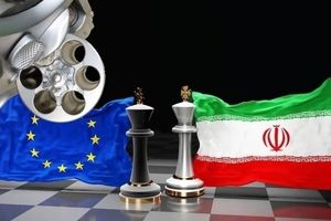 جدی نگرفتن مکانیسم ماشه مانند «کاغذپاره» خواندن قطعنامه های ضدایرانی توسط احمدی نژاد است

