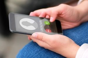 کلاهبرداری از مردم با شماره های خارجی/ چگونه جلوی سودجویان تلفنی را بگیریم؟