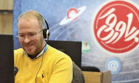  جریان تندرو و انحرافی، حتی دفتر رهبر انقلاب و مقامات نظامی را زیر سوال می‌برد/ این جریان، نه هوش لازم را دارد و نه بدیهیات را می‌فهمد

