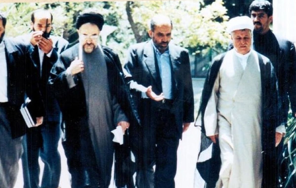 هاشمی رفسنجانی: با خاتمی در مورد پیام اخیر بیل کلینتون مذاکره کردیم
