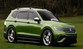 نمایش فولکس واگن تیونینگ با رینگ های لکسانی/ عکس