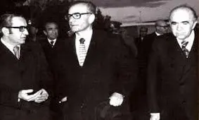 روایت اکبر اعتماد از چگونگی شکل‌گیری سازمان انرژی اتمی و برنامه هسته‌ای ایران در دوران پهلوی