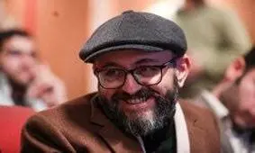 کمال شرف برای وداع با رهبر شهید انقلاب به تهران آمد/ ویدئو