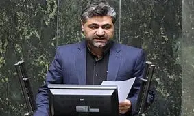  حق مردم ساعت‌ها ایستادن در صف نان و سوخت نیست

