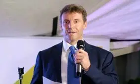 رقص سفیر انگلیس به مناسبت یلدا / ویدئو