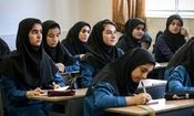 رنگ تیره لباس مدارس یادگیری را کاهش می‌دهد