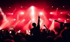 لحظه وقوع انفجار در کنسرت خواننده مصری/ ویدئو