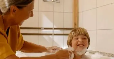 قانون قدیمی مادربزرگ‌ها درباره شستشوی پوست پشتوانه علمی دارد