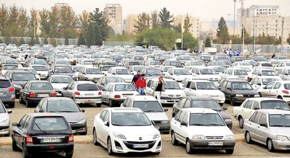 وضعیت بازار خودرو پنجشنبه ۹شهریورماه/ ریزش قیمت شاهین، دنا و تارا رکورد زد