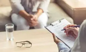 خدمات روانشناسی فقط برای طبقه مرفه شد؛ برای تراپی باید طلا می‌فروختم