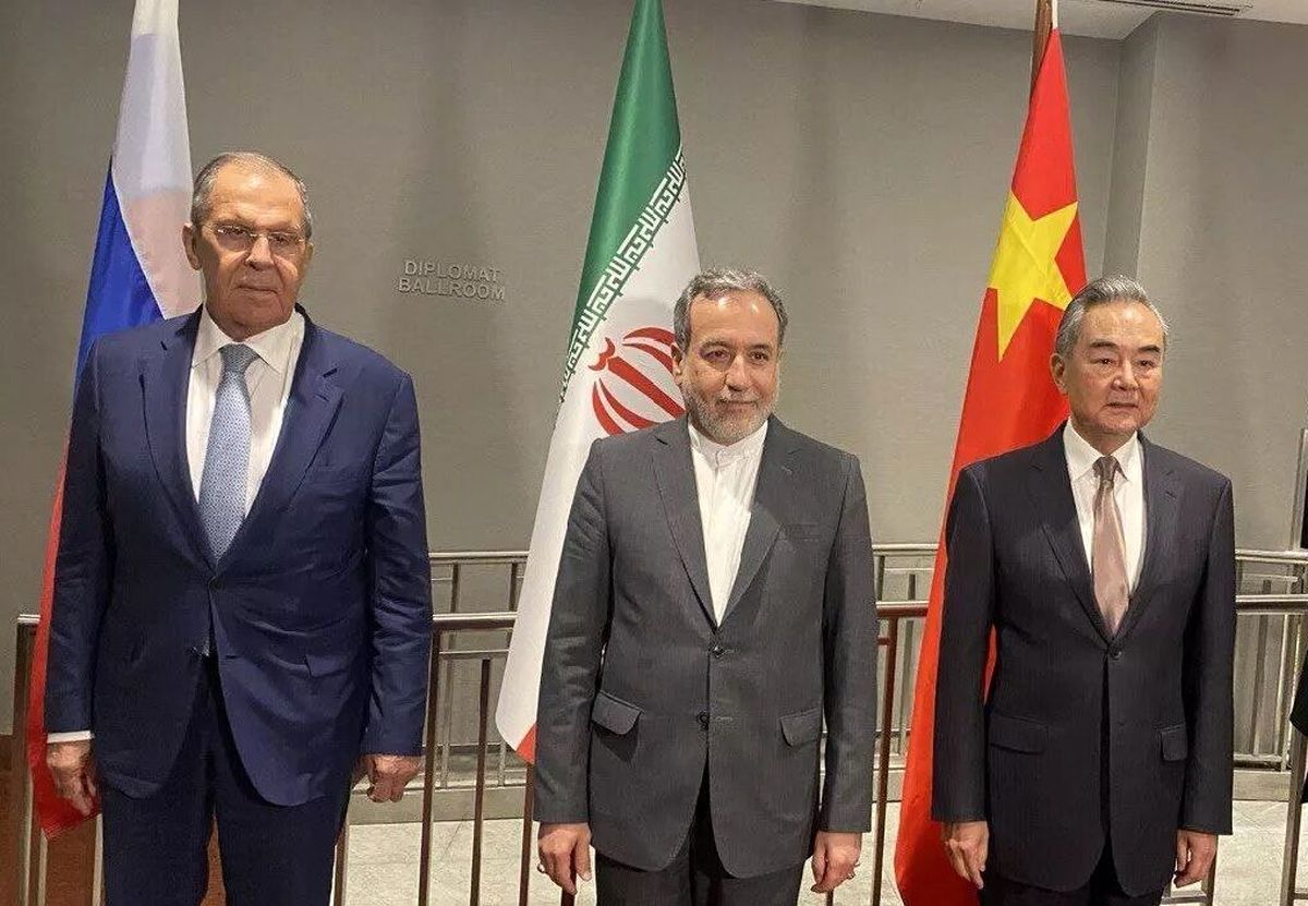 نامه مشترک وزرای خارجه ایران، چین و روسیه در رد فعالسازی ادعایی اسنپبک توسط 3 کشور اروپایی
