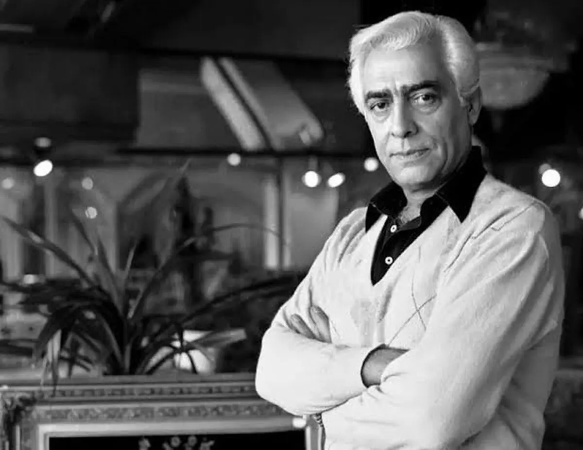 سفر در زمان؛ «محمدعلی فردین» در اواخر عمر و در خانه شخصی اش؛ دهه 70