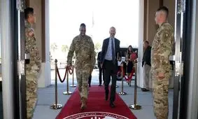 رایزنی ضد ایرانی نماینده ویژه واشنگتن در امور ایران با فرمانده جدید سنتکام

