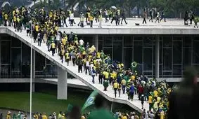 برکناری فرمانده ارتش برزیل توسط «داسیلوا» به اتهام تبانی با شورشیان