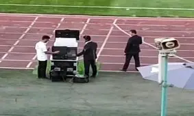 اتفاق عجیب برای سیستم VAR دیدار سپاهان و مس رفسنجان/ ویدئو