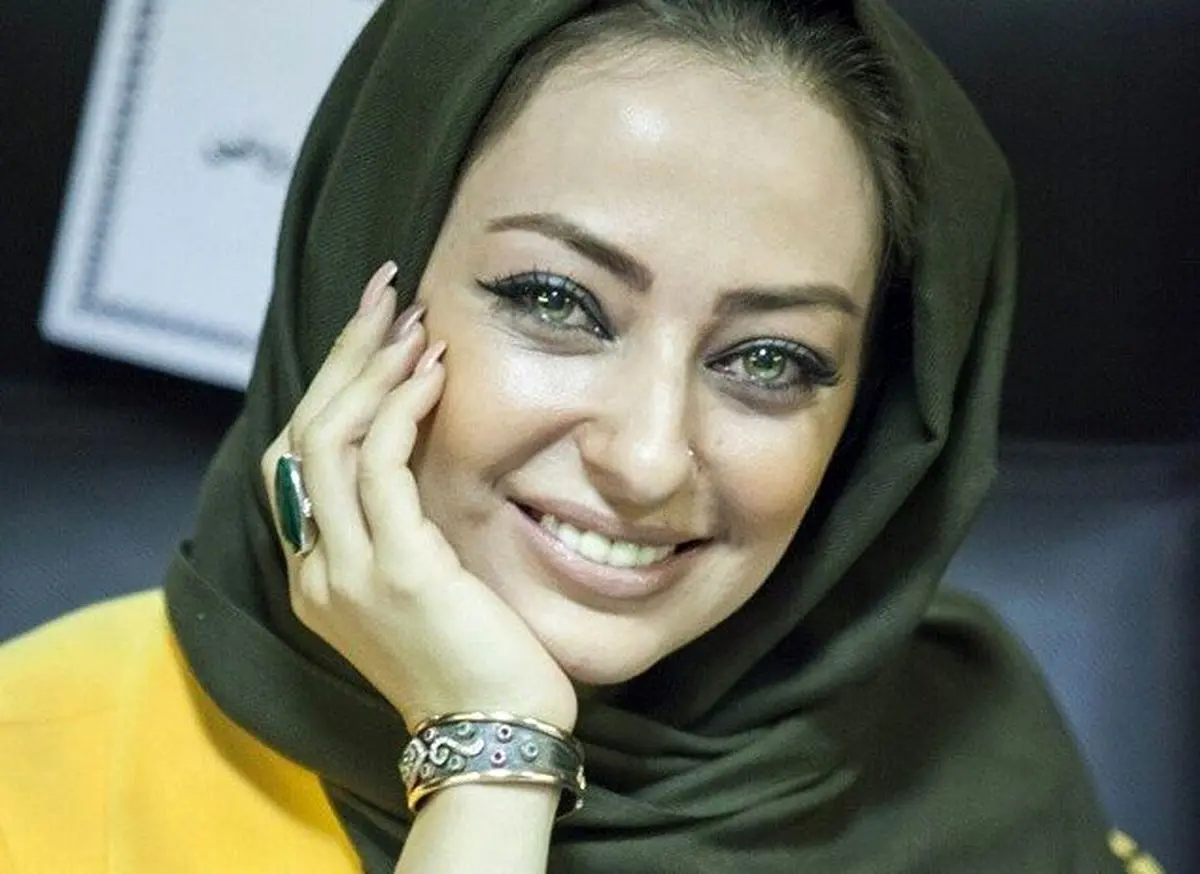 عکس جدید نفیسه روشن با موتور آبی