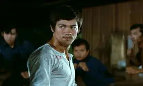 متهم اصلی قتل بروسلی پیدا شد/ فرضیه‌ها رد شد