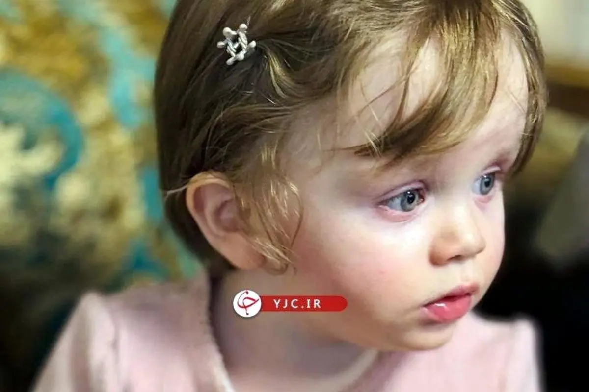 تصویری از  نوه ۱۴ماهه مقام معظم رهبری که  به شهادت رسید