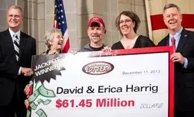 چرا بلیط برنده بخت‌آزمایی برای برخی خوشبختی می‌آورد و برای عده‌ای بدبختی؟ 