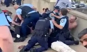 روایت گاردین به نقل از شاهدان عینی درباره تیراندازی در جریان یک جشن یهودی در استرالیا؛ هرج‌ومرج تام و تمام بود/ همه‌چیز غیرواقعی و باورنکردنی به نظر می‌رسید

