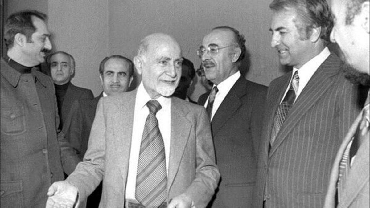 بازرگان: پاسداران انقلاب باید از دولت اطاعت کنند/ کمیته امداد امام خمینی: مردم رباخواران را معرفی کنند