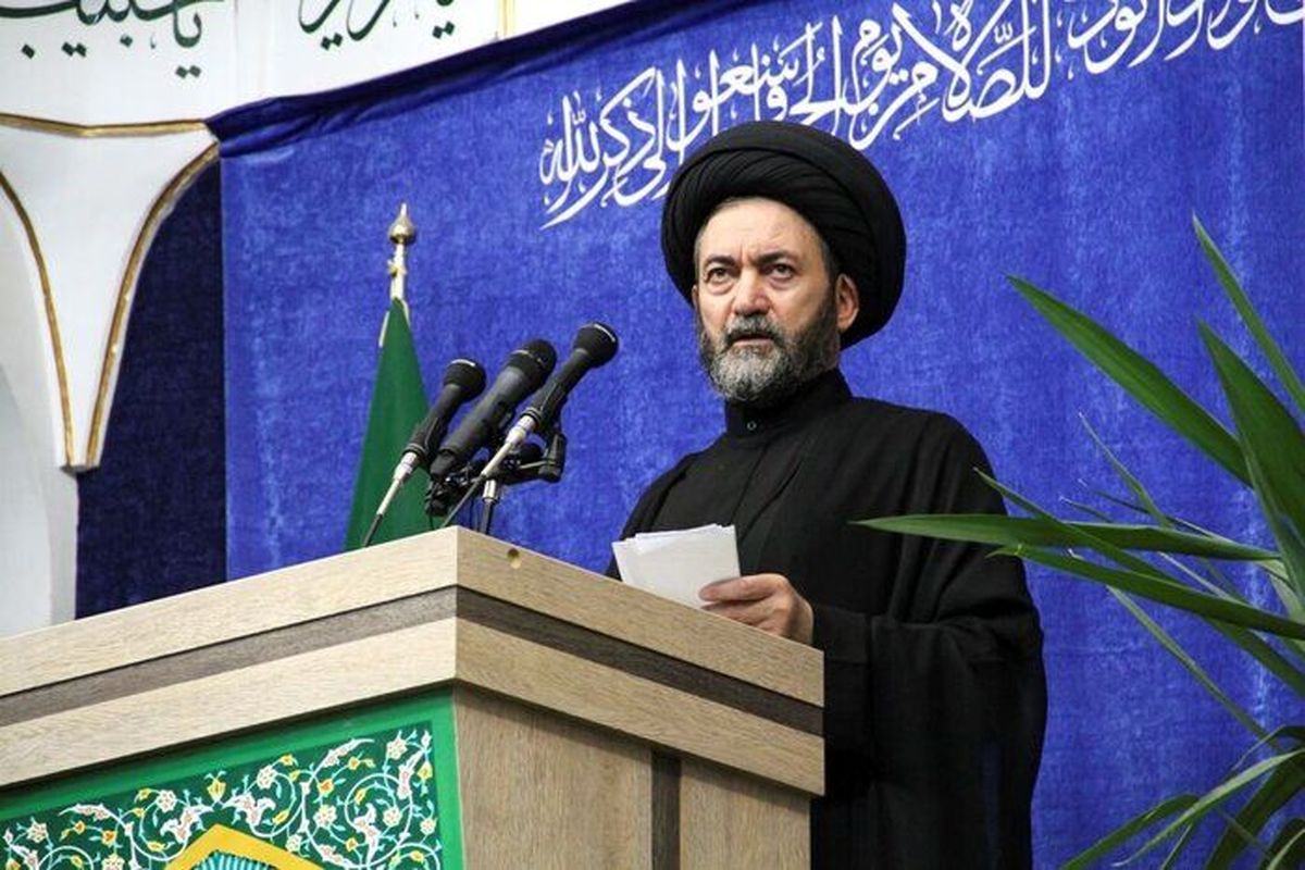 میوه آنقدر گران شده که طبقه پایین از میوه فقط نگاه حسرت نصیبشان میشود