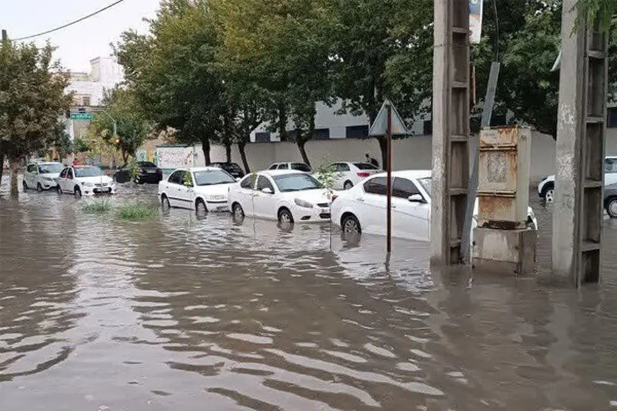 تعطیلی ادارات و مراکز آموزشی مازندران درپی بارندگی شدید