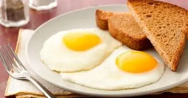 این اشتباه غذایی با تخم مرغ، خطر مرگ را افزایش می‌دهد