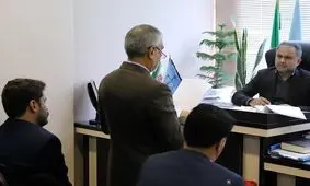 حسین فریدون با تشخیص پزشکی قانونی به مراکز درمانی خارج از زندان اعزام و بستری بود