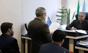حسین فریدون با تشخیص پزشکی قانونی به مراکز درمانی خارج از زندان اعزام و بستری بود