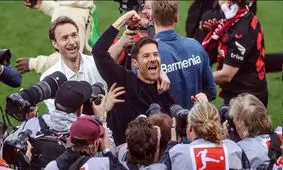 واکنش تمام‌حرفه‌ای بایرن به قهرمانی بایر لورکوزن 

