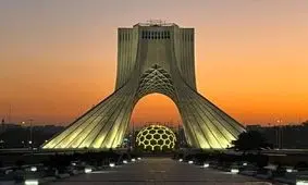 روزنامه شهرداری : میدان آزادی جای مناسبی برای برگزاری کنسرت همایون شجریان نیست