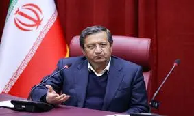 رئیس کل بانک مرکزی: بازار ارز در حال آرام شدن است/ همتی از آرامش می‌گوید؛ دلار ۱۴۷ تومنی از التهاب