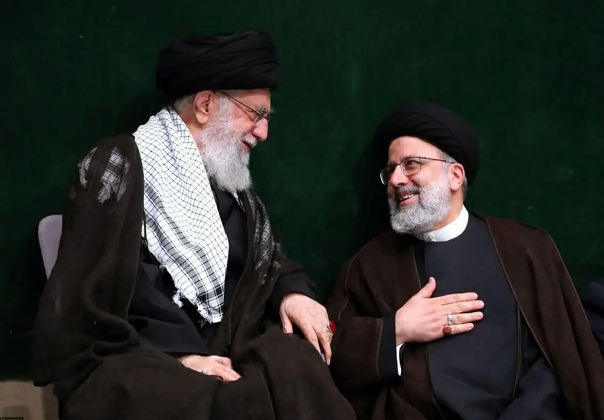 تصویری خاص در توئیتر سایت رهبر انقلاب در پی شهادت ابراهیم رئیسی