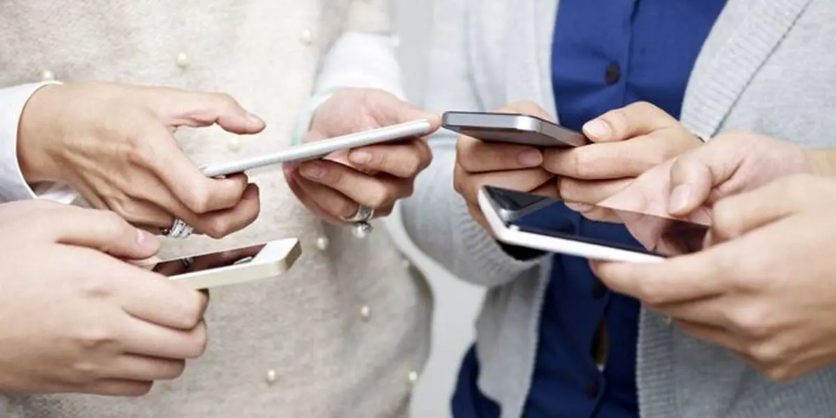 چه افرادی بیش تر از شبکه های اجتماعی استفاده می‌کنند؟