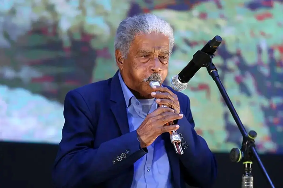 خالو قنبر شروه‌خوان در بیمارستان بستری شد 