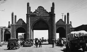 عکس‌هایی از دوران قاجار؛ از سلام نوروزی در کاخ گلستان تا خواهر احمدشاه در اروپا 