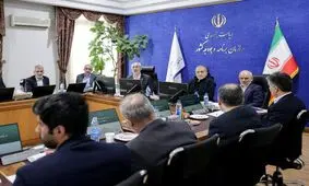 انتقاد رئیس‌جمهور از پرداخت بی‌ضابطه ردیف‌های دستمزدی به مدیران ناکارآمد
