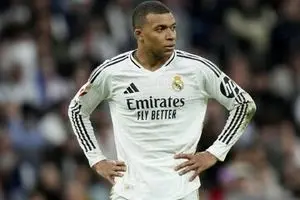 امباپه در دادگاه پاری سن ژرمن را شکست داد