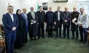 پزشکیان: ترامپ چه‌کاره دنیاست که ایران را از حقوق قانونی محروم کند؟/ ایران به‌دنبال گسترش جنگ نیست/ ما به هیچ کشوری حمله نکرده‌ایم و در شرایط کنونی نیز قصد تعرض به هیچ طرفی را نداریم و صرفا در حال دفاع مشروع از خود هستیم