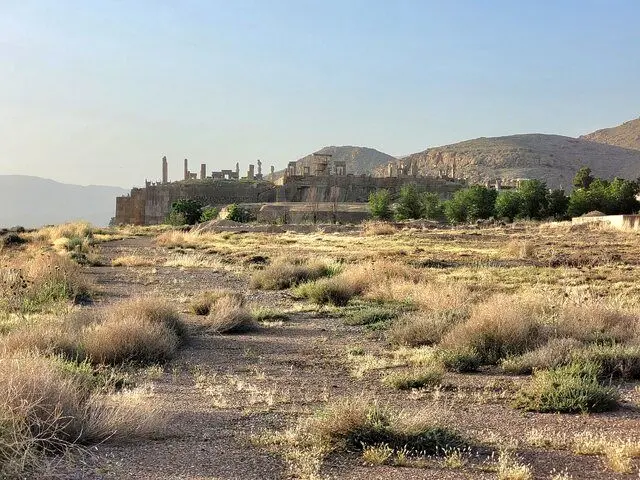 فراموش‌ شدۀ تخت جمشید!