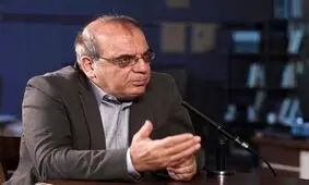 عباس عبدی: زیرساخت های آموزش و بهداشت و درمان در حال آب شدن هستند