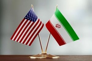 توافق نانوشته‌ای که بین ایران و آمریکاست، به صورت کج‌دار و مریز اجرا می‌شود/ آمریکایی‌ها تمایلی به برهم خوردن ارتباط با ایران ندارند؛ آنها در حال اجرای تفاهم موقت هستند